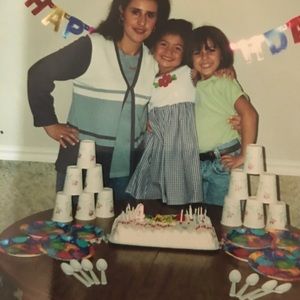 Meet your Posher, Paula